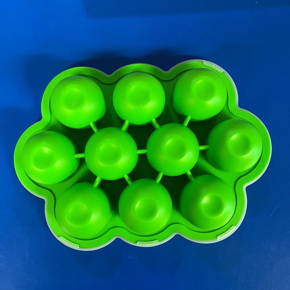 NWOT WeeSprout Silicone Baby Food Freezer Tray - Picture 2 of 7